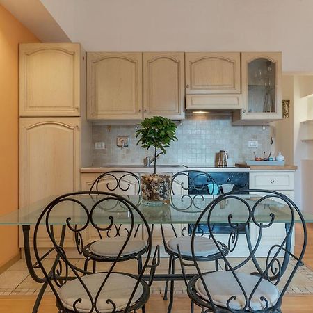 Lovely Flat San Giovanni โรม ภายนอก รูปภาพ