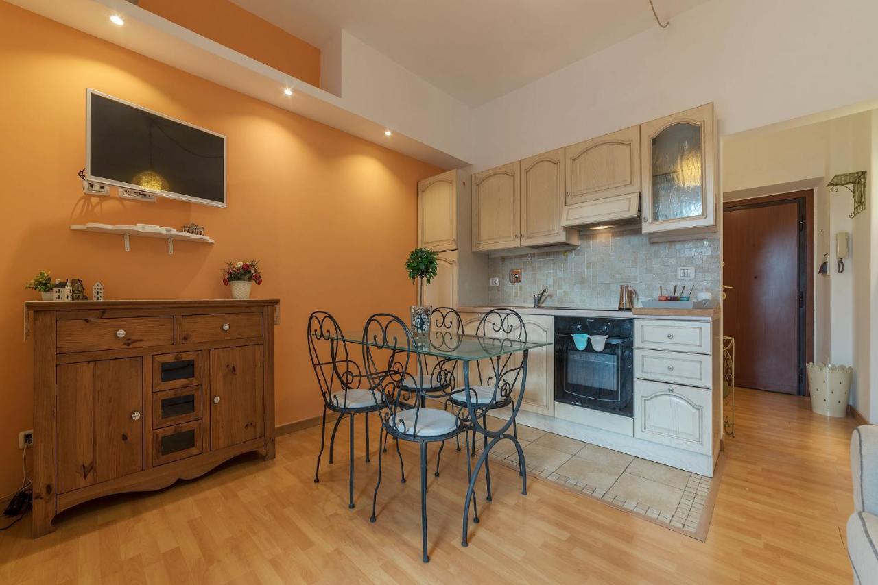 Lovely Flat San Giovanni โรม ภายนอก รูปภาพ