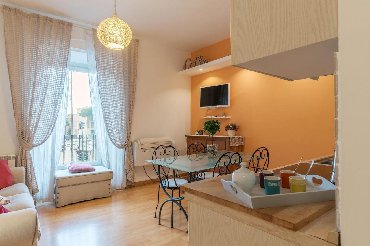 Lovely Flat San Giovanni โรม ภายนอก รูปภาพ